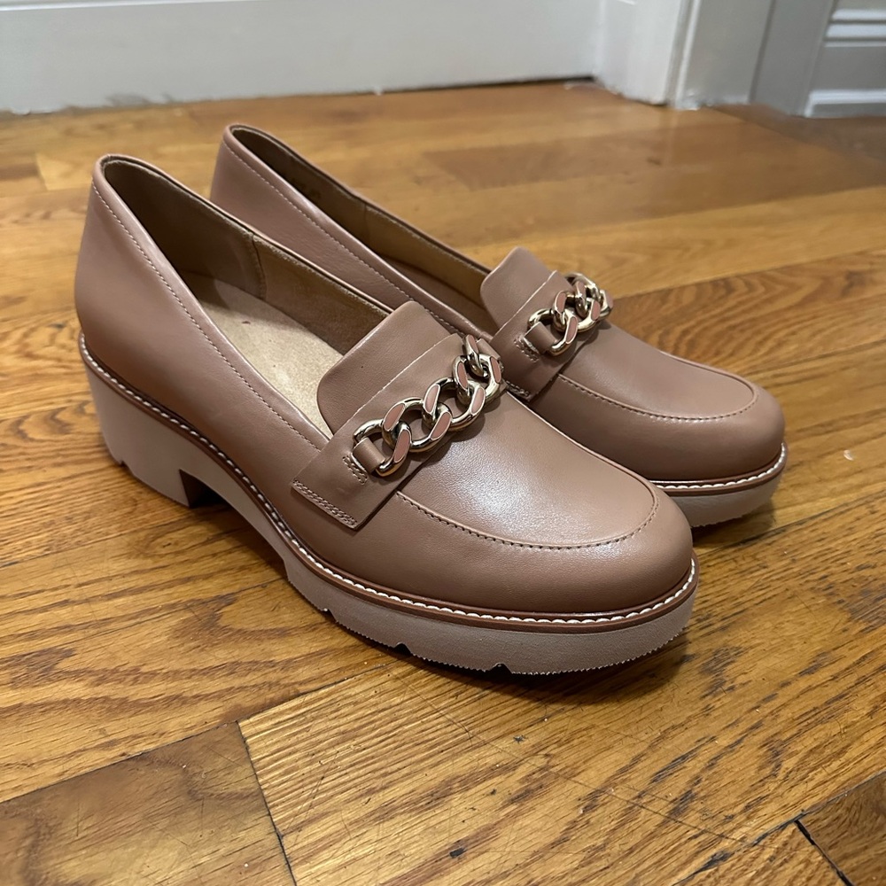 Naturalizer Desi Loafer (10.5)